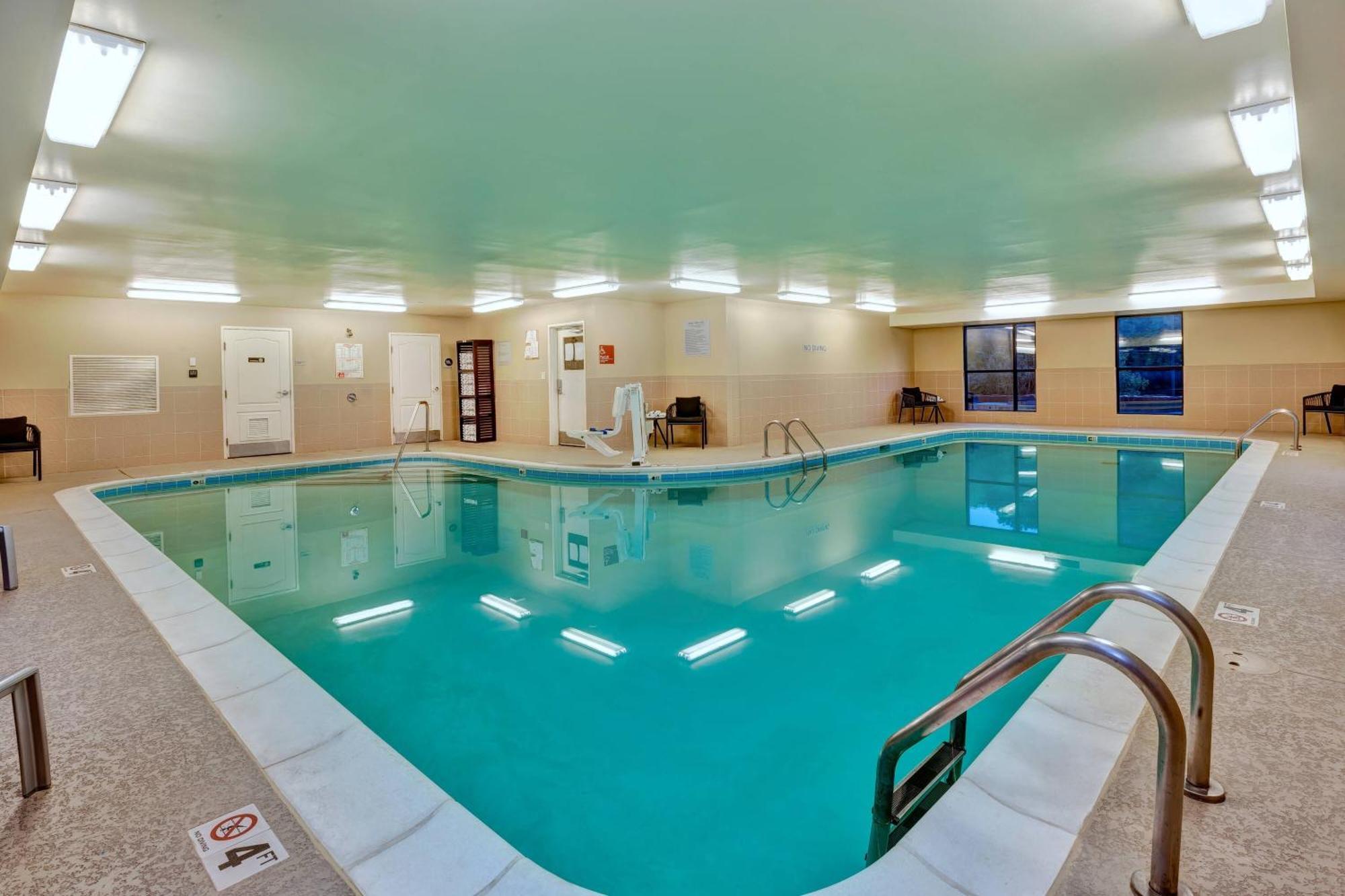 Towneplace Suites By Marriott Nashville Airport Ngoại thất bức ảnh