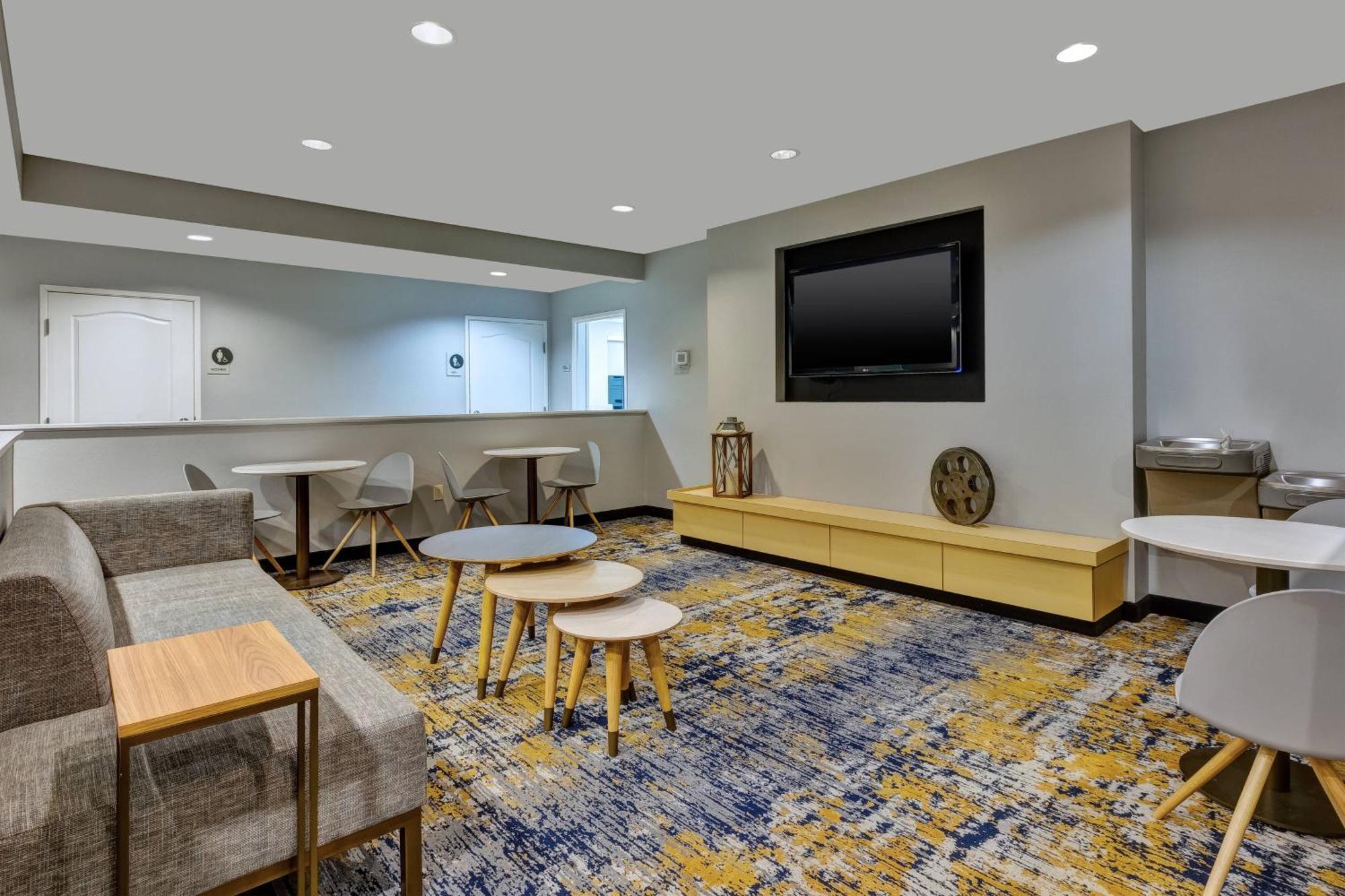 Towneplace Suites By Marriott Nashville Airport Ngoại thất bức ảnh
